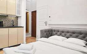 Househost Apartment I: Studencka Street